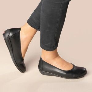 Wolky Duncan Wedge Flat Black Euro Size 39 = US 8 Slip-On Shoe Loafer EUC